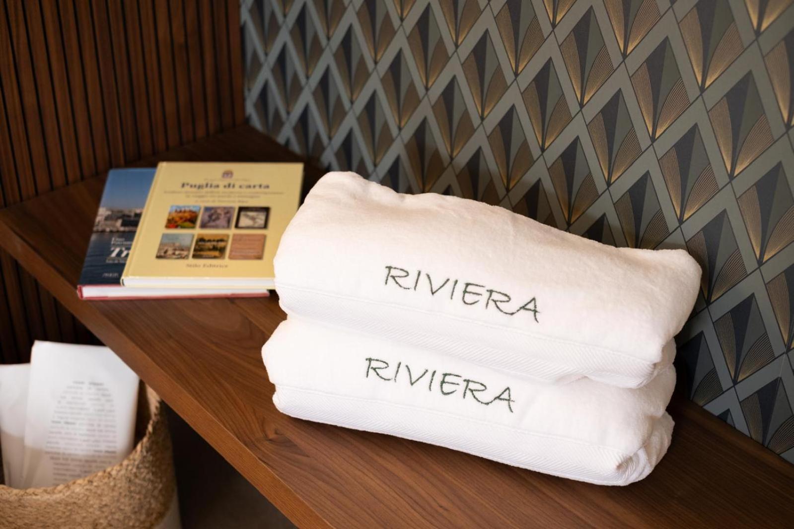 Riviera Apulian Rooms Bari Esterno foto