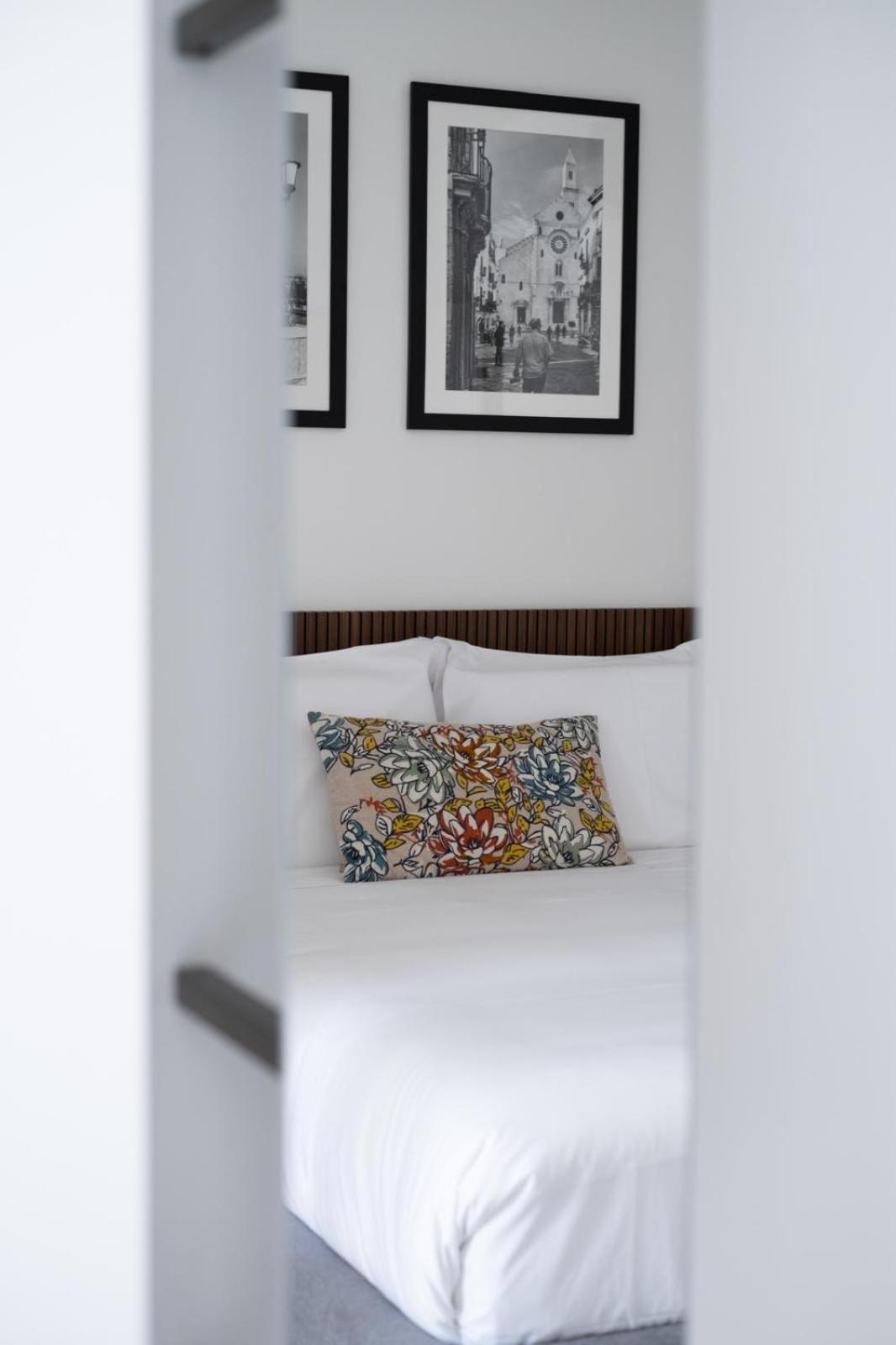 Riviera Apulian Rooms Bari Esterno foto