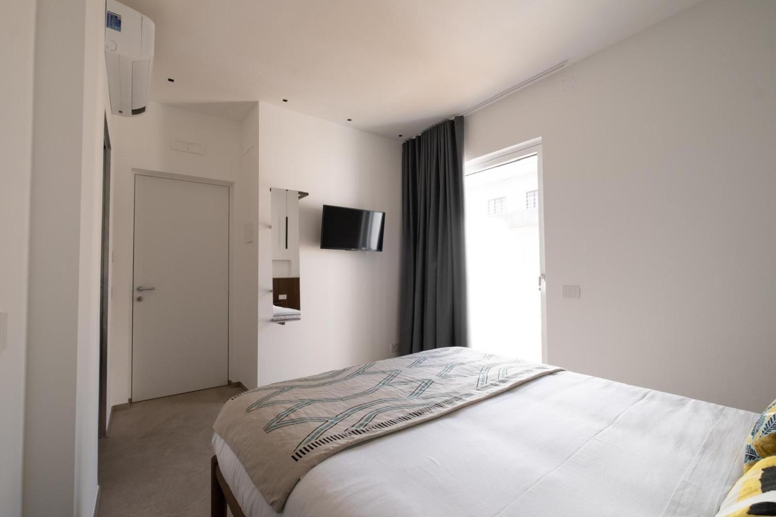 Riviera Apulian Rooms Bari Esterno foto